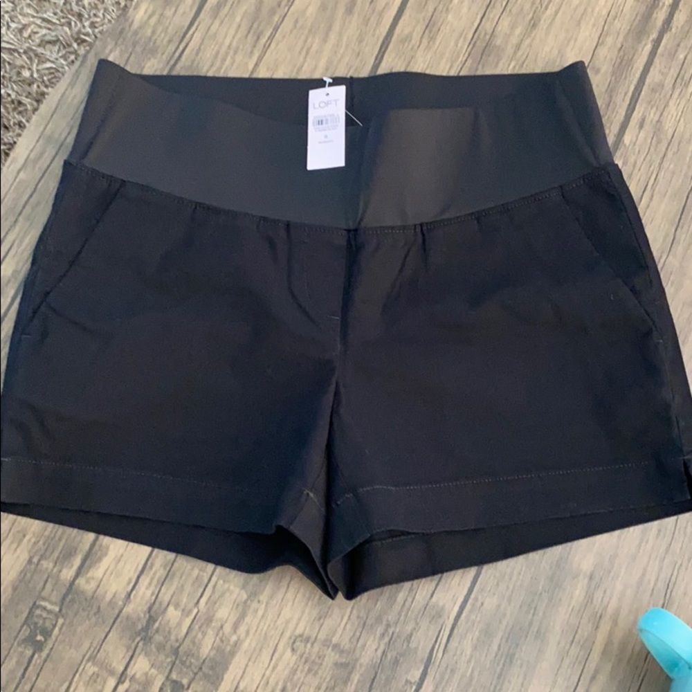 Brand new Loft maternity shorts.